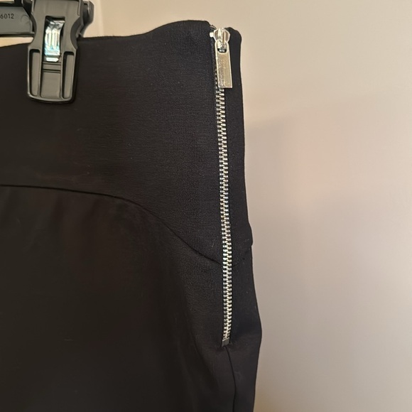 Zara thick black leggings with side zipper size extra large - Picture 3 of 6